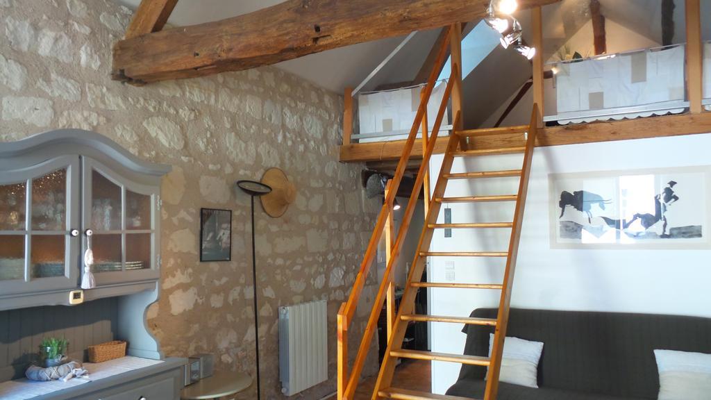 Le Clos De La Chapelle - Gite Les Glycines Bagian luar foto
